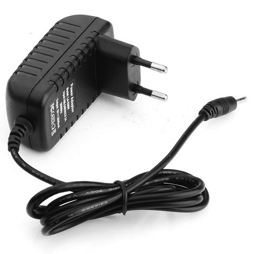 СЗУ для планшета 5V 2A (2.5 штекер)