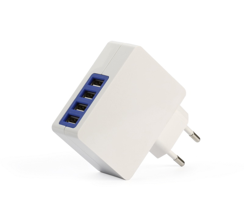 Универсальное СЗУ SmartBuy (4.2А x 4USB)